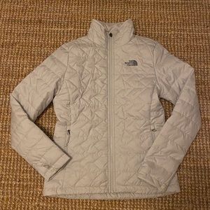 NORTH FACE PACKABLE JACKET